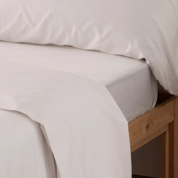 Donegal Collections - Sábana Bajera Lisa Design Despiece Ajustable - Calidad Poly Cotton, 144 hilos - Disponible para cama de 90cm, 105cm, 135cm, 150cm, 160cm, 180cm y 200cm - 1