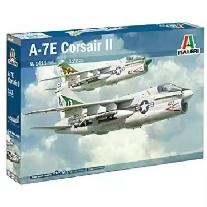 Italeri 1411 - Maqueta avión A-7E Corsair II. Escala 1/72 - 1
