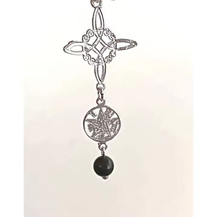 colgante amuleto doble protección nudo de bruja, tetragrámaton y piedra de ónix. plata de ley-40ycuatro joyería - 1