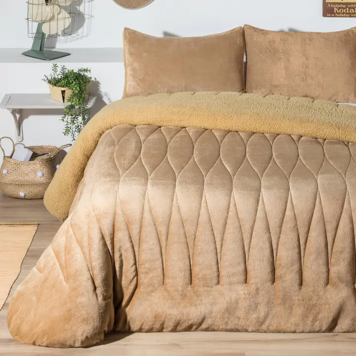 Manterol Outlet - Edredón comforter de borreguito geométrico. Tejido térmico sherpa muy cálido, suave y mullido para un descanso reparador en invierno. - 1