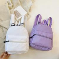 Mochila Preppy Mini De Nylon Para Niñas Y Mujeres Bolso De Viaje Pequeño a Prueba De Agua Casual Solida Rucksack Con Cierre De Cremallera Y Hebilla - details 4