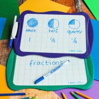 BIC Pack Creativo para Niños - Set de 4 rotuladores Velleda de colores surtidos + Pizarra Blanca doble cara, 1 tijeras, 3 barras de pegamento y 12 lápices de grafito HB - details 1