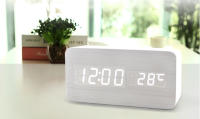 Reloj De Alarma Digital De Madera Con Carga Inalámbrica Reloj LED Con Hora Fecha Temperatura Para Escritorio Oficina Lado Del Cama Moderno - details 14