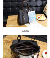 Bolso De Hombro De Cuero PU De Moda Con Decoración De Borla Para Mujeres Bolso De Trabajo Doble Asa Para Oficina Y Negocios - details 9