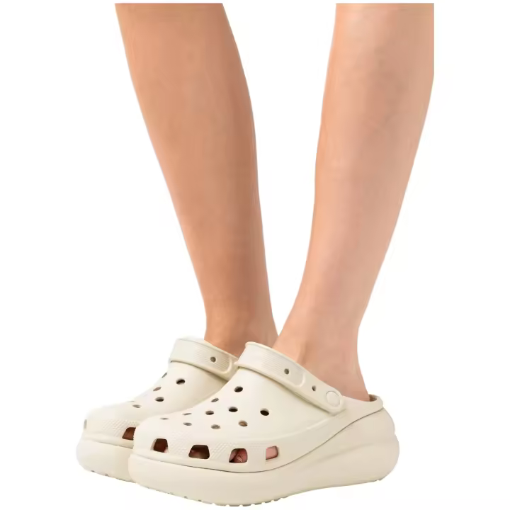 Sandalias Crocs Classic Crush Clog para unisex en color beige - 1