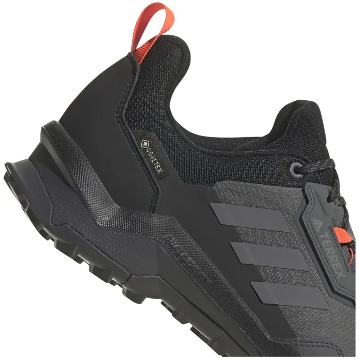 Calzado Outdoor marca Adidas modelo Fz3285 para hombre en color negro - 1