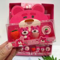 Nuevo Set De Borradores Lotso Oso Fresa Dibujos Animados Lindo Y Práctico Para Estudiantes Juguetes Infantiles De Anime Periféricos Sin Rastro Material TPR - details 1