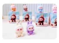 Muñeca Labubu Llorona Pequeña Y Bonita En Caja Sorpresa Creativa De Tres Dimensiones Para Coche Blind Box De Película Y Anime - details 8
