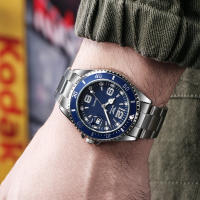 Reloj De Pulsera Para Hombre De Acero Inoxidable Moda Nueva Con Marcadores Arábigos Resistente Al Shock Y Auto Fecha Sin Caja - details 2
