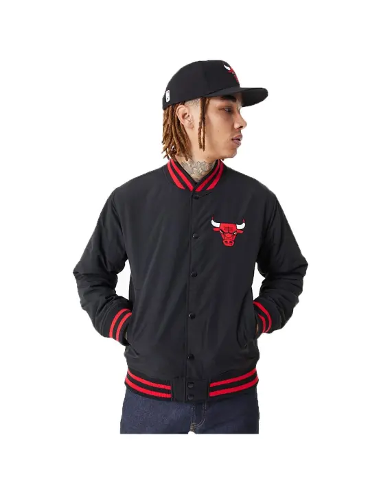 Chaqueta New Era Team Script Chicago Bullsa - 1