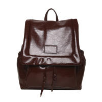Bolso tipo mochila para el hombro con colgante, moderno, sencillo, informal y de gran capacidad para mujer, con textura y estilo. - details 3
