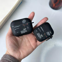 Funda Estilizada Para Airpods Negra Y Transparente Compatible Con Airpods 4 3 2 Y pro Cubierta Para Hombres Regalo Para Novio - details 3