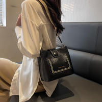 Bolso De Hombro Estilo Bucket Moda Con Correa Ancha Y Ligera Lujo Para Mujer Bolsa De PU Con Lining De Poliéster Forma De Olla Cierre De Cremallera - details 8