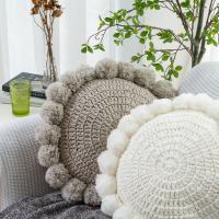 Almohada redonda de punto de lana estilo otoño e invierno con monedas para el hogar, cojín para acampar en casa de familia - details 3