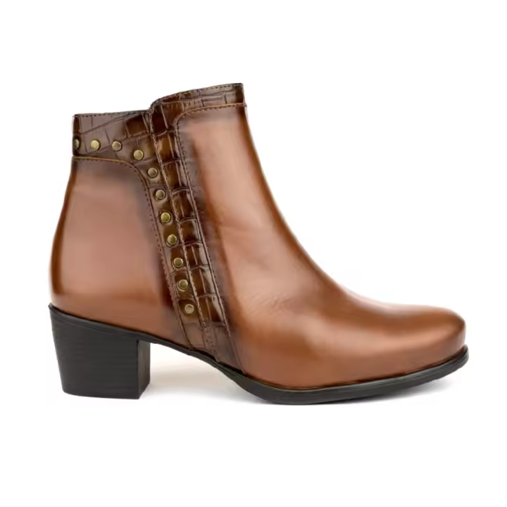 Shoes Anchos Y Confortables marca Desiree para mujer en color marron - 1