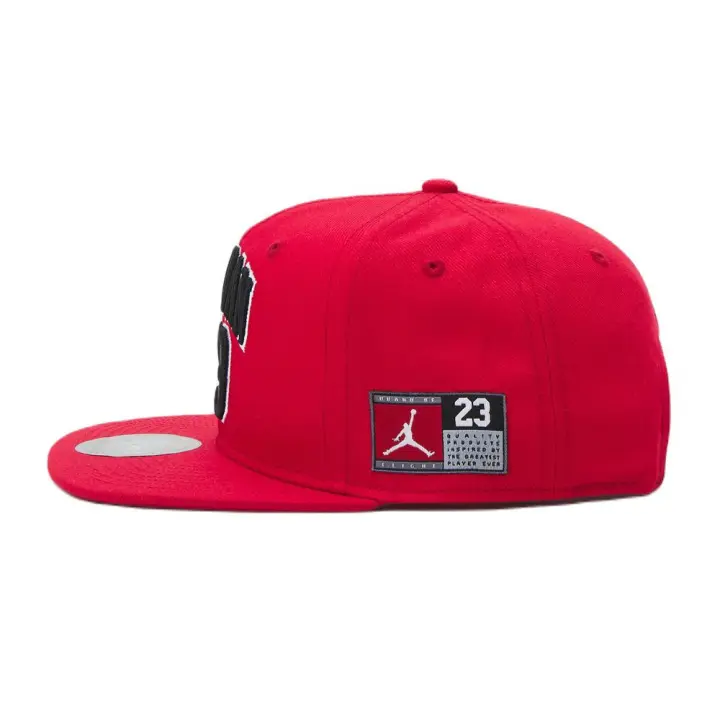 Gorra Jordan Jan Jersey Flatbrim 23 Rojo Niños Kid Junior Hat 9A0781-R78 - 1