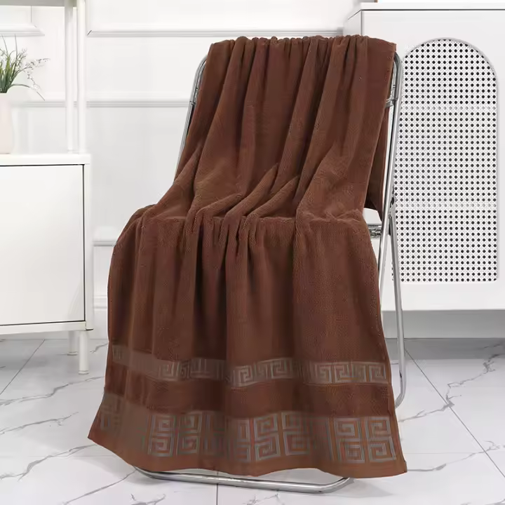 Toalla De Baño Grande Y Gruesa De Algodón Puro Absorbente De Agua No Desprendiéndose Con Patrón Para El Hogar Técnica Tejida Rectangular Máquina Lavable - 1