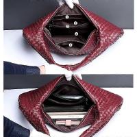 Bolso de gran capacidad. - details 3