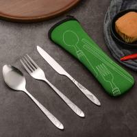 Juego de cubiertos para 4, moderno juego de cubiertos de acero inoxidable pulido espejo que incluye cuchillo para carne, tenedor y cuchara, juego de 4 - details 2