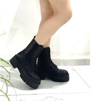 Eva Zorteon - Botines militares con plataforma alta con cordones y cremallera. Marca TULIPANO. - details 1
