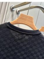 Camiseta De Hombre Elegante Y Lujosa a Cuadros Veraniega Con Mangas Cortas Estilo Casual Versátil De Terciopelo Suave Para Viajes - details 8