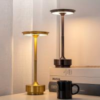 Lámpara de mesa inalámbrica con sensor táctil, recargable, luz nocturna de escritorio, lámpara de lectura LED para decoración de restaurantes, hoteles, bares y dormitorios. - details 0