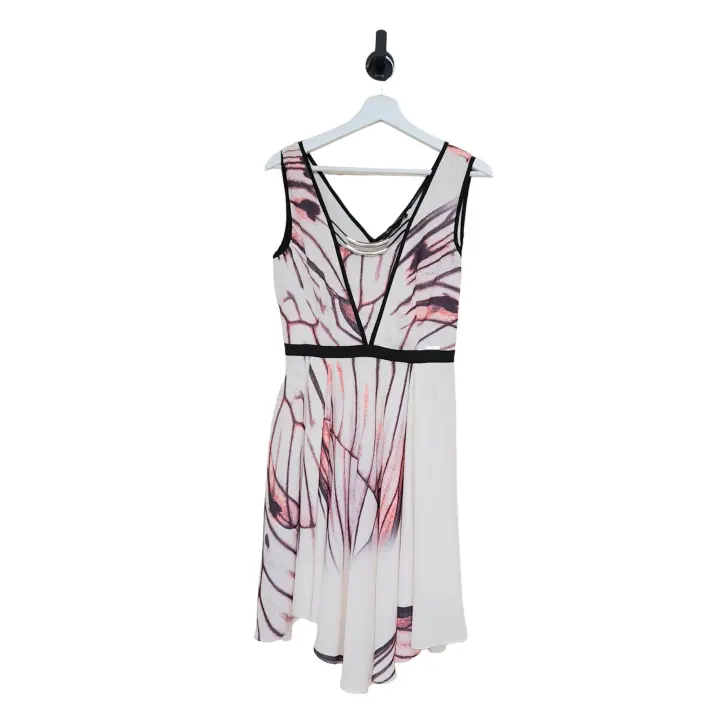 Guess by Marciano vestido,envolvente ,alta calidad ,talla 42 ideal para una ocasion especial - 1