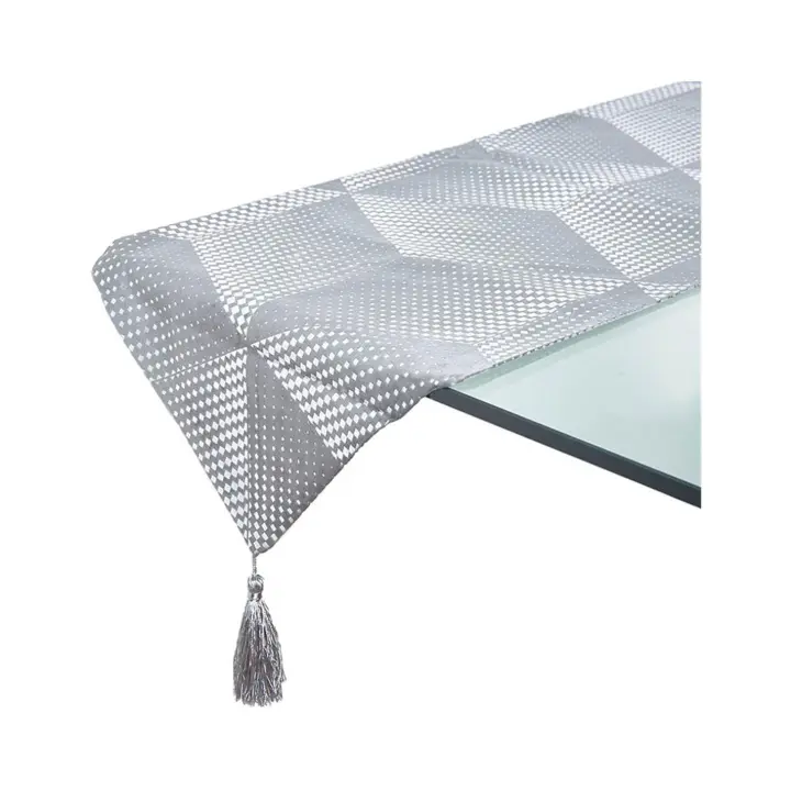 Camino 33*180 gris print geometrico plateado bijou  Material: Poliester Medidas (Ancho*Alto*Fondo): 33*180*0.4Presume de casa - 1