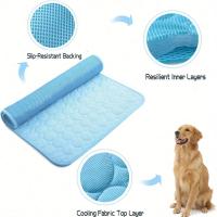 Alfombra De Enfriamiento Para Mascotas Perro Gato Cama Fría De Verano Tamaño Pequeño Material De Seda Hielo Resistente Al Agua 5 Tamaños Disponibles - details 4