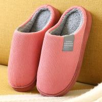 Zapatillas de casa de fondo suave y grueso para hombre y mujer, pantuflas de felpa para el hogar, zapatillas térmicas antideslizantes para interiores, Invierno - details 11
