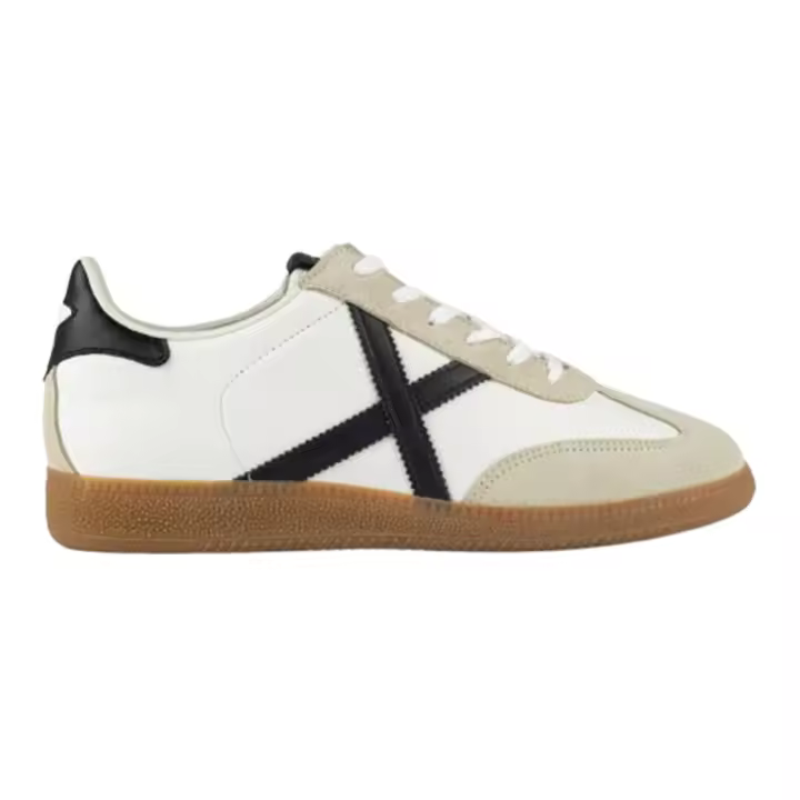 Shoes Sneakers Hombre marca Munich modelo Barru 162 para hombre en color blanco - 1