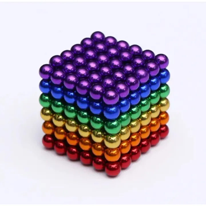Bolas Magnéticas Colores - Juego de 216 unidades de imanes de 5mm - Juego de Mesa Ingenio - Agudiza Habilidades Motoras - Rompecabezas - Beneficios antiestrés - Mejora Creatividad - Entretenimiento Familiar - Regalo Perfecto para niños y Adultos. INAFER - 1