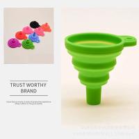Funel De Silicona Universal Para Motor De Coche Y Motocicleta Funel De Líquido Para Cambio De Aceite Y Agua Plegable Portátil Para Automóviles Y Moto - details 4