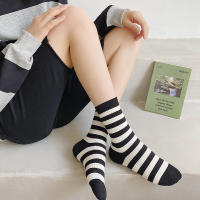 Calcetines De Lana Japonesa Estilo Coreano Para Mujeres Calcetines De Moda Casual Con Patrón Rayado Talla Única Paquete De 6 - details 0
