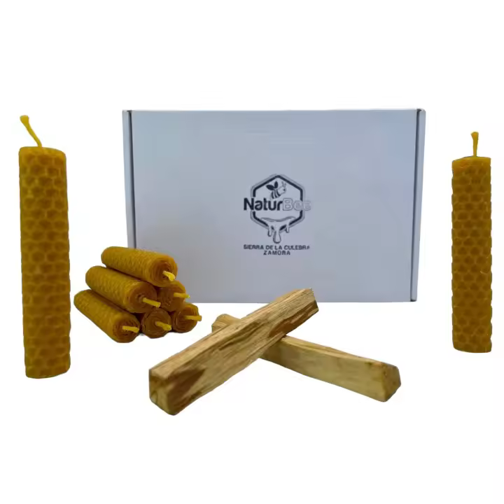 Velas de Miel de Abeja Natural Velas de Cera de Abeja (Pack de 8 Velas,10 cm x 2cm aprox. + 2 Palo Santo) SIN PARAFINA 100% Artesanal,Origen ESPAÑA en la Sierra de La Culebra y Sanabria (Zamora) - 1