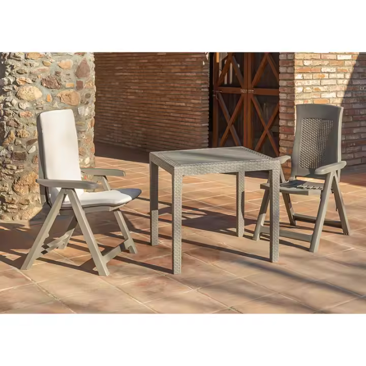 Conjunto de Jardín Providence 3 Taupe: 1 Mesa Cuadrada + 2 Sillones Posiciones - 1