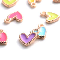 iYOE 30pcs Charms De Corazón Enamel Colorido 8.5x9mm Pendantes Para Joyería DIY Hebillas Pulseras Collares Manualidades - details 3