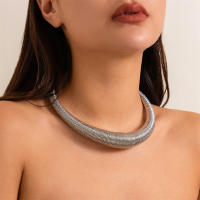 Collar Gargantúa De Metal Pesado Para Mujeres Vintage Y Grunge Estilo Steampunk Cadena Gruesa Collar Torques Adecuado Para Hombres Y Mujeres Fiesta - details 3
