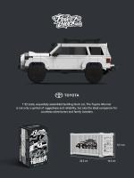 Bloques De Construcción Off-Road Toyota 4runner 540PCS Vehículo Clásico De La Ciudad Juguetes Educativos Para Niños Caja De Exhibición Regalos De Fiestas - details 1