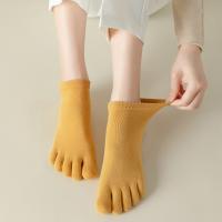 Calcetines De Mujer a Cinco Dedos 5 Pares Algodón De Alta Calidad Calcetines De Tobillo Para Yoga Y Deportes Con Dedos Separados - details 6