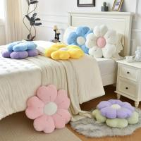 Cojín Decorativo De Plush En Forma De Margarita Suave Y Cómodo Para Cama Y Sofá Fabricado Con Tela De Poliéster - details 3