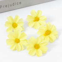 30/50Pcs Flores Artificiales Girasol En Seda Para Decoración De Fiesta Y Boda Diseño Floral Para Artesanía Y Decoración Del Hogar - details 11