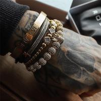 Juego de 4 pulseras de lujo with shape de Cubo y Corona para hombre, de Maple inoxidable, con números Romanos, Gift de joyería. - details 3
