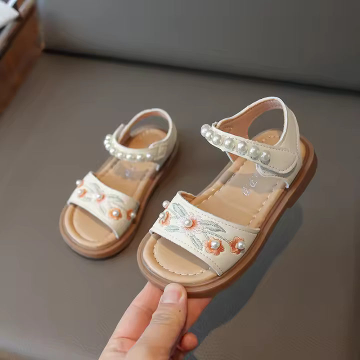 Sandalias De Verano Para Niñas Moda Bordada Transpirables Tallas Trueñas PU Cuero Cierre De Correa Flats Abiertos Para Playa Y Uso Casual - 1