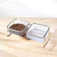 Comedero elevado transparente para gatos y perros pequeños, Dimensiones de 11x30.5x14.4 cmcon soporte de bambú y una inclinación de 15°, que promueve una postura ergonómica durante la alimentación, facilitan la ingesta. Diseño moderno y creativo, ide - details 2