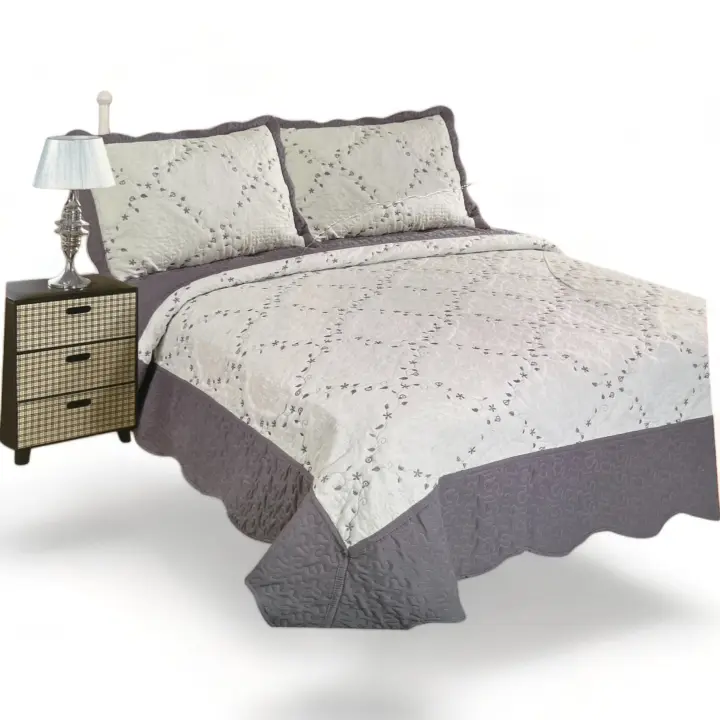 KingnetStore - Colcha Bouti Bordada Acolchada, Colcha Cubre Cama 100% Poliéster. Fina, Extra Suave y Ligera. Ideal para Primavera Verano Entretiempo, Con Funda Cojín Almohada, Elegancia y Suavidad con un Diseño Floral. Para Cama de 90 105 135 150 CM - 1