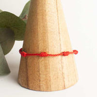 AuraViva | Pulsera Roja 7 Nudos Protección | Contra Mal de Ojo, Energía Negativa, Buena Suerte – Ajustable Hombre y Mujer - details 0