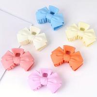 Pinza Para El Cabello De Moda Para Mujeres Accesorio Colorido De Lazo Pinza De Tiburón Para Cola De Caballo Estilo Sólido - details 0