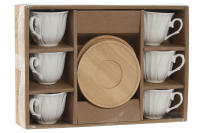 LILI HOME Set de 6 Tazas de Porcelana con Plato de Bambú – Elegancia y Sencillez. Capacidad de las Tazas: 90 ml, ideal para café expreso, té o infusiones pequeñas. Dimensiones: 8.5 x 6.4 x 5.5 cm. Viene en una caja cuidadosamente diseñada, lo que lo convi - details 3
