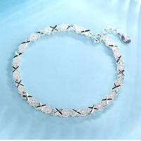 Pulsera de Amor estilo europeo y Americano Nuevo Plisado 925 pulsera de corazón a corazón para Mujer personalidad creativa simple XO
Pulsera - details 1